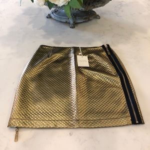 NWT HYPR Gold Metallic Quilted Mini Skirt